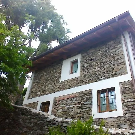 La Camelia D'oro Apartment *