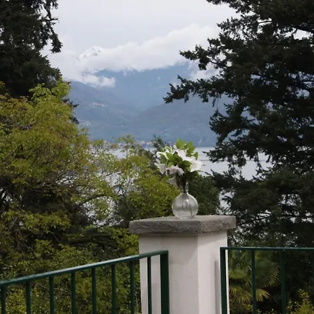 La Camelia D'oro Apartment Oggebio